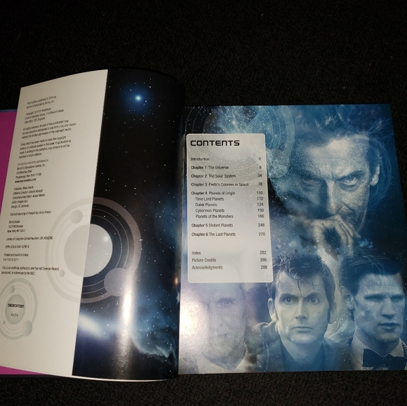 Whoniverse Unofficial Doctor Who guide book - Picture 6 of 16